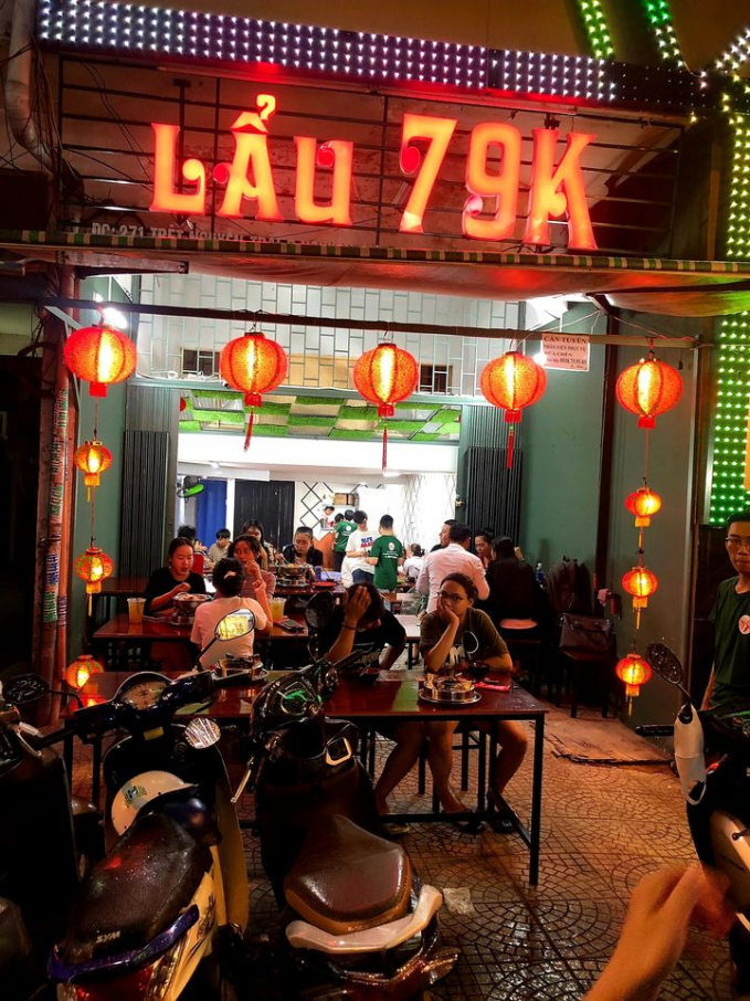 Top 5 địa điểm ăn uống Noel ở Sài Gòn ngon - bổ - rẻ năm 2021 - Ảnh 5. Top 5 địa điểm ăn uống Noel ở Sài Gòn ngon - bổ - rẻ năm 2021 - Ảnh 5.