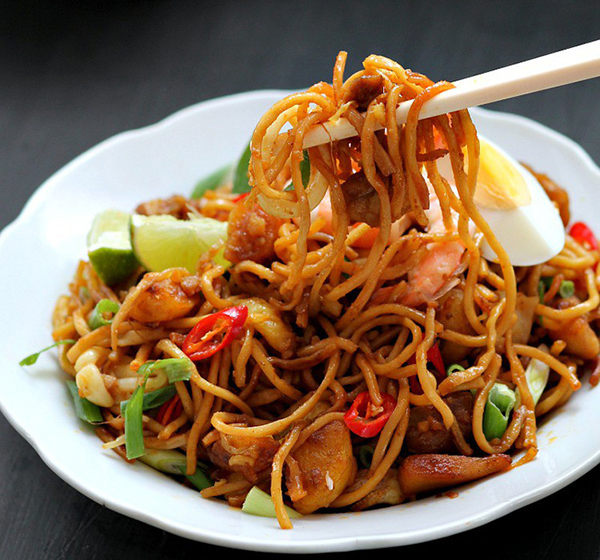 Tết Tây thường ăn gì? Những món ăn may mắn vào ngày Tết - Ảnh 3. Tết Tây thường ăn gì? Những món ăn may mắn vào ngày Tết - Ảnh 3.