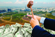 Nhìn lại một năm 'điên rồ' của đất đấu giá