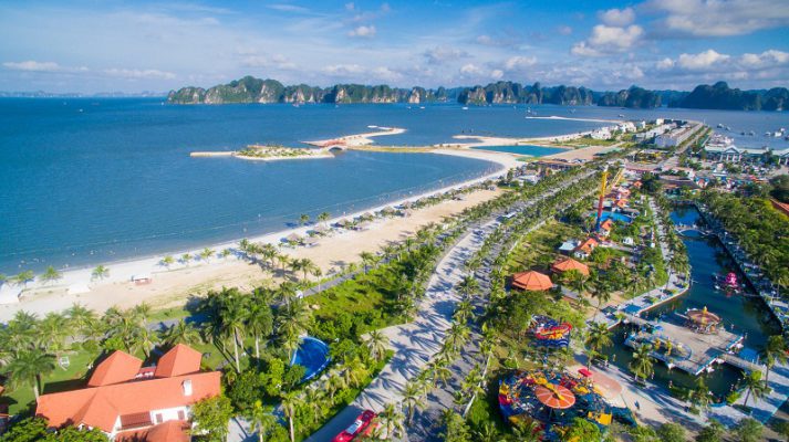 Cenland bắt tay với 'chúa đảo' Tuần Châu đầu tư khu du lịch tại Hạ Long - Ảnh 1. Cenland bắt tay với 'chúa đảo' Tuần Châu đầu tư khu du lịch tại Hạ Long - Ảnh 1.