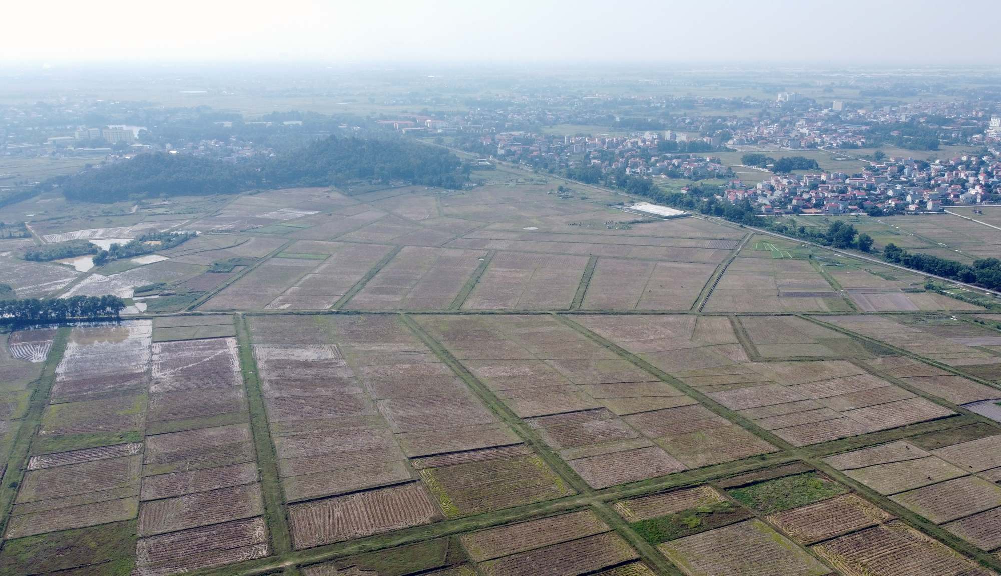 Bóng dáng doanh nghiệp lớn tại các đô thị vệ tinh Hà Nội - Ảnh 6. Bóng dáng doanh nghiệp lớn tại các đô thị vệ tinh Hà Nội - Ảnh 6.