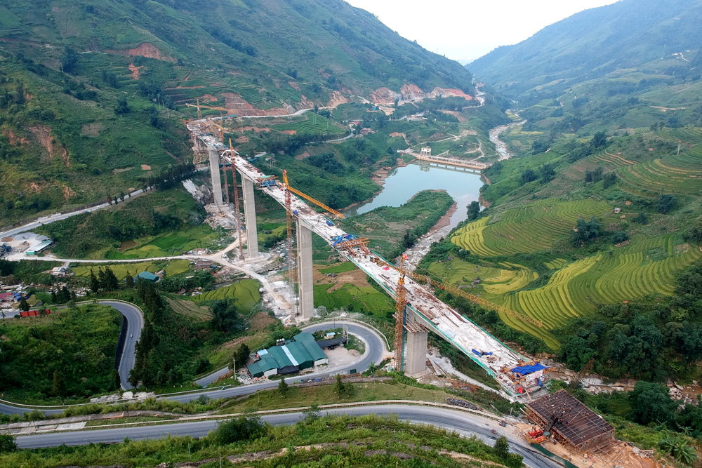 Thẩm định điều chỉnh báo cáo Dự án đường nối cao tốc Nội Bài - Lào Cai đến Sa Pa - Ảnh 1. Thẩm định điều chỉnh báo cáo Dự án đường nối cao tốc Nội Bài - Lào Cai đến Sa Pa - Ảnh 1.