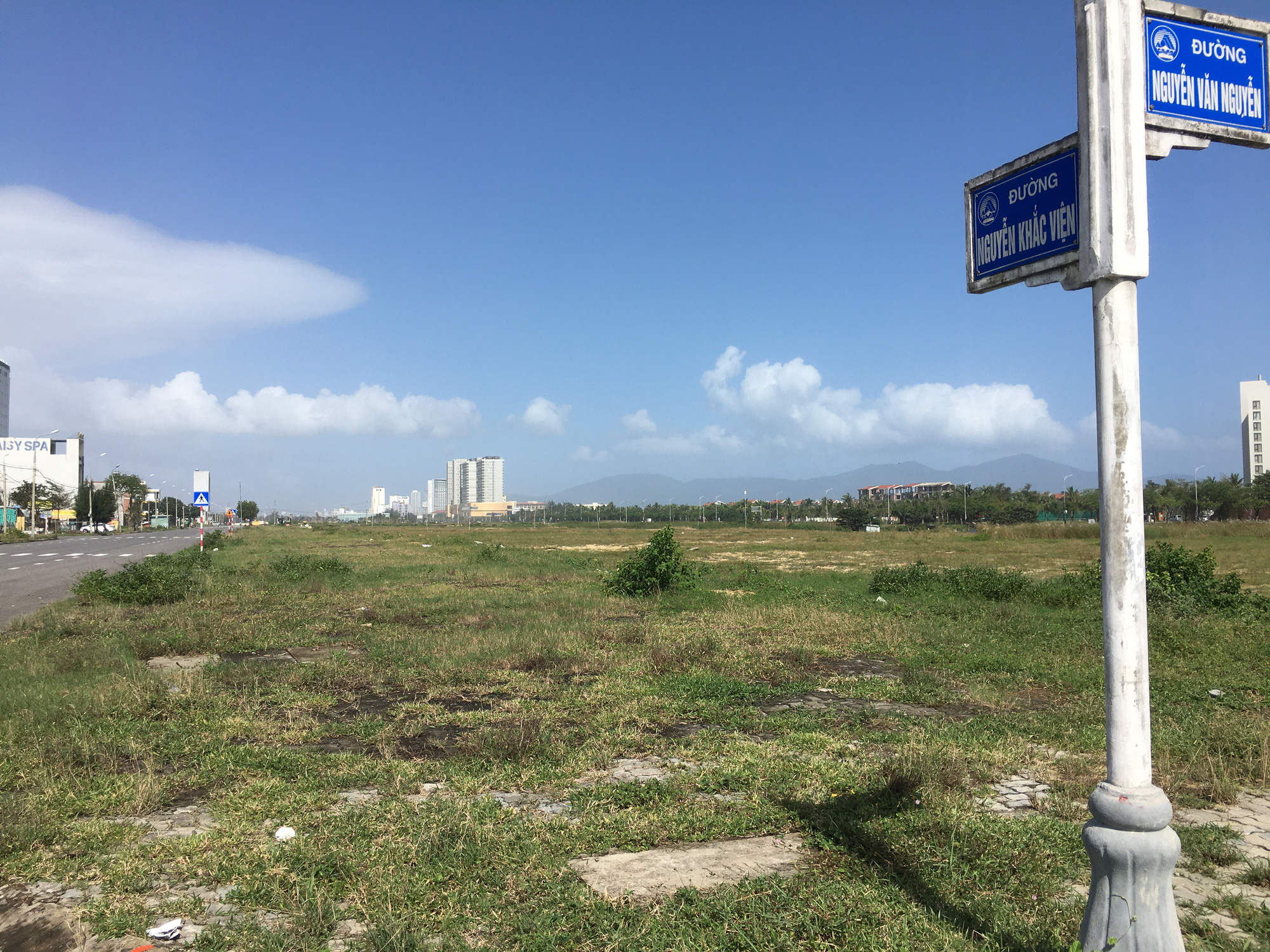 Cận cảnh hai khu đất trong vụ kiện Sudico và Land Hà Hải, một giám đốc uống thuốc tự tử tại tòa - Ảnh 9.