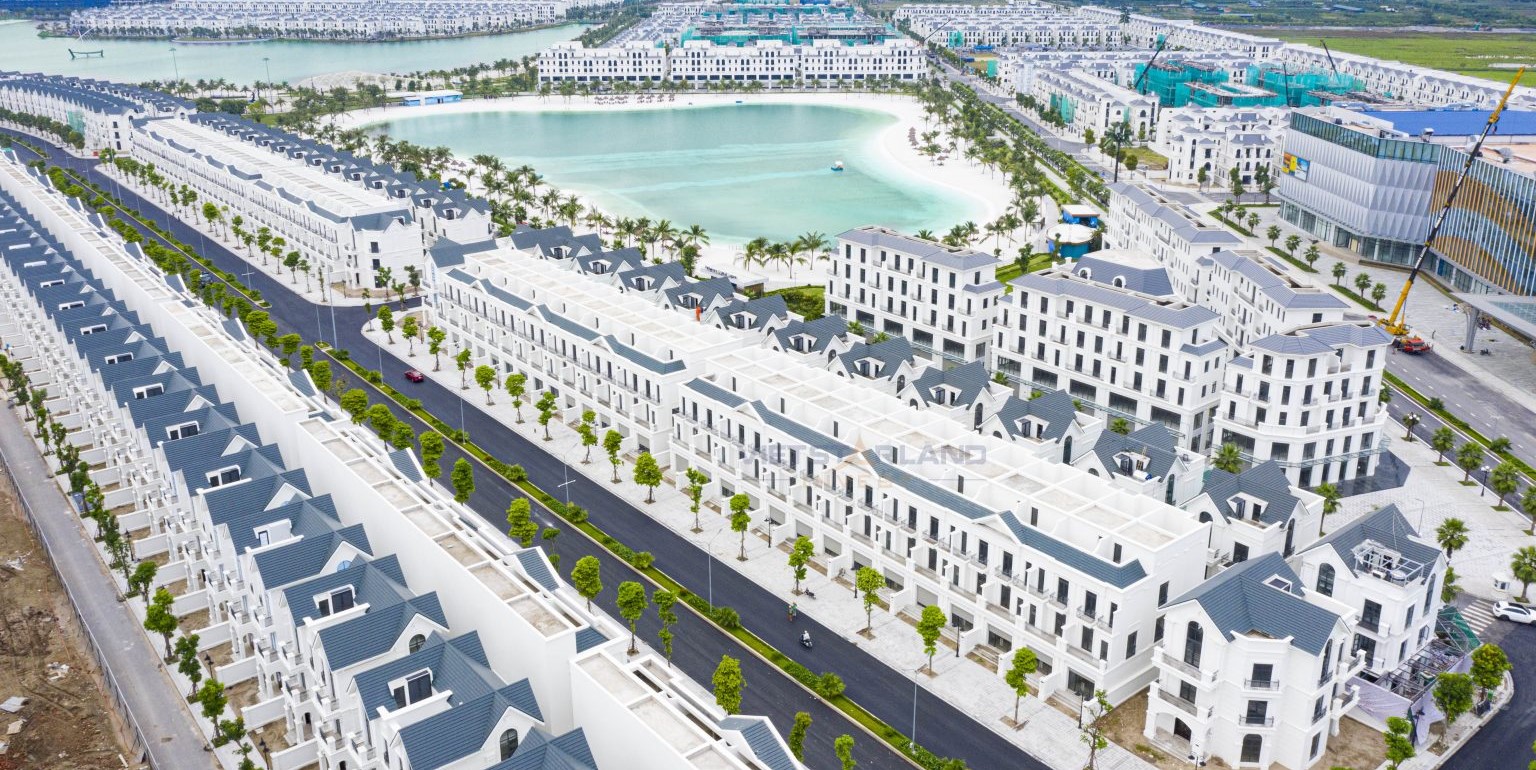 Những diễn biến trên thị trường bất động sản 2021: Bùng nổ nhiều dự án mới, giá nhà tiếp tục tăng - Ảnh 2. Những diễn biến trên thị trường bất động sản 2021: Bùng nổ nhiều dự án mới, giá nhà tiếp tục tăng - Ảnh 2.