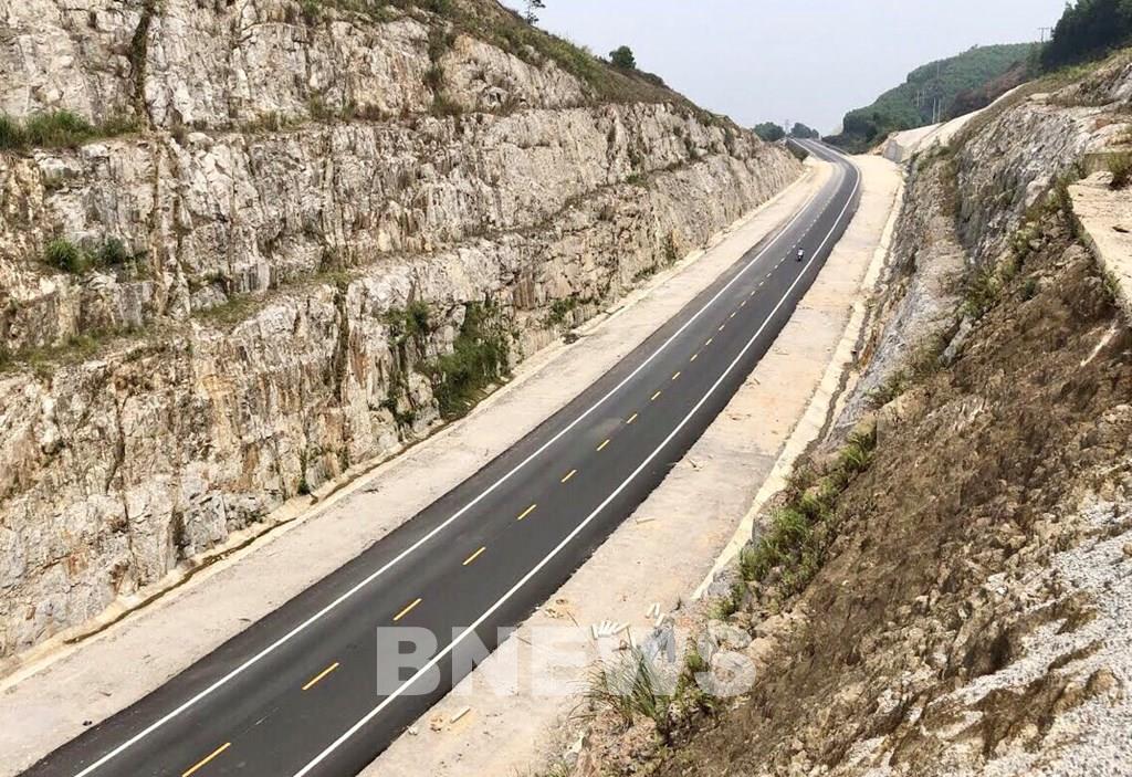 Sắp đưa vào khai thác 66 km cao tốc La Sơn – Tuý Loan - Ảnh 1. Sắp đưa vào khai thác 66 km cao tốc La Sơn – Tuý Loan - Ảnh 1.