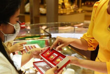 Ngày Thần Tài mua vàng và những quan niệm độc đáo của người Việt