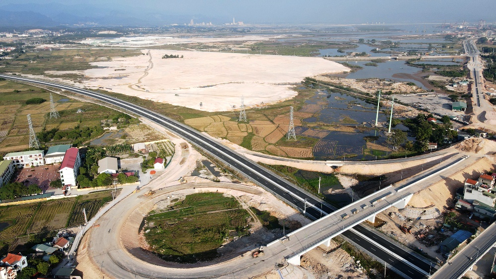 Siêu dự án 10 tỷ USD của Vingroup tại Quảng Ninh dự kiến khởi công năm nay - Ảnh 1. Siêu dự án 10 tỷ USD của Vingroup tại Quảng Ninh dự kiến khởi công năm nay - Ảnh 1.