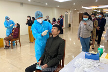 Hà Nội xét nghiệm toàn bộ người dân trở về từ Hải Dương