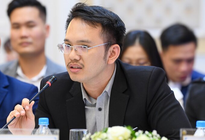 Nên đổ tiền dài hạn vào vàng hay bất động sản sau Tết? - Ảnh 1.