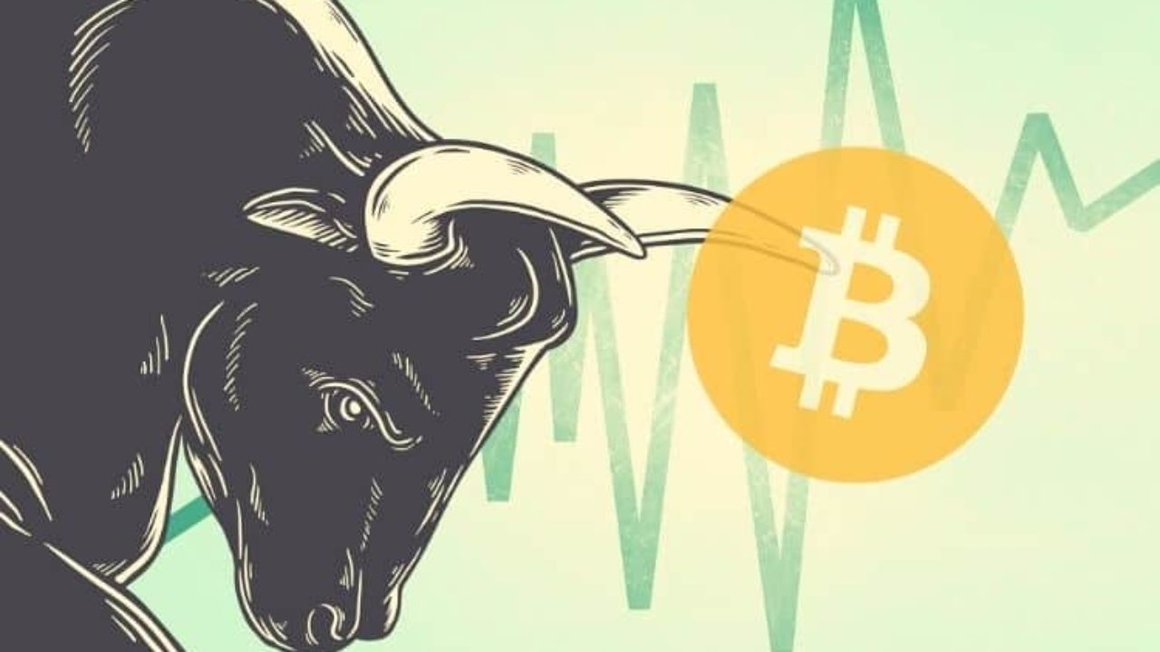 Bitcoin tăng 'chóng mặt', vượt 56.000 USD - Ảnh 1.