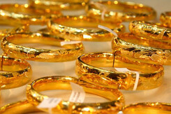 Giá vàng hôm nay 21/2: Sau Tết nguyên đán, SJC giảm tới 800.000 đồng/lượng