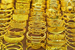 So sánh giá vàng hôm nay 23/2: Vàng miếng SJC tăng 700.000 đồng/lượng