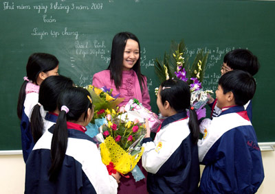 Gợi ý những lời chúc ngày 8/3 ý nghĩa dành cho cô giáo năm 2021 - Ảnh 2. Gợi ý những lời chúc ngày 8/3 ý nghĩa dành cho cô giáo năm 2021 - Ảnh 2.