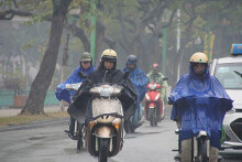 Thời tiết Hà Nội hôm nay 27/2: Không khí lạnh tiếp tục gây mưa rét, Hải Phòng mưa đôi khi nặng hạt