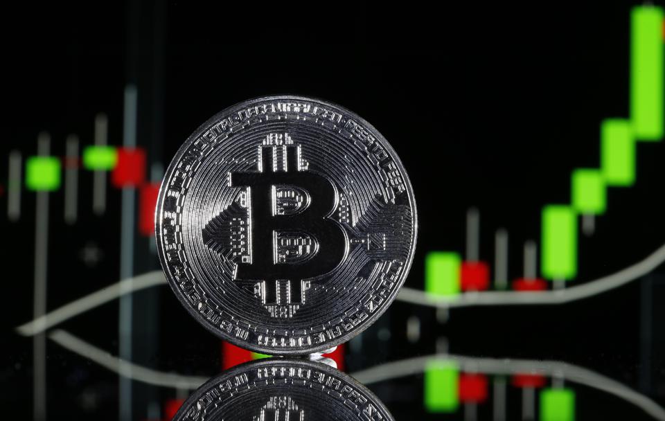 Thị trường Bitcoin sẽ thay đổi thế nào trong tháng 2/2021? - Ảnh 1. Thị trường Bitcoin sẽ thay đổi thế nào trong tháng 2/2021? - Ảnh 1.