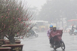 Thời tiết Hà Nội hôm nay 8/2: Trời rét, chiều tối có mưa vừa, mưa to và dông, đề phòng lốc, sét và mưa đá