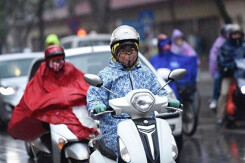 Thời tiết Đà Nẵng hôm nay 9/2: Tiếp tục có mưa, sáng và đêm trời lạnh, Đà Lạt chiều tối và đêm mưa dông