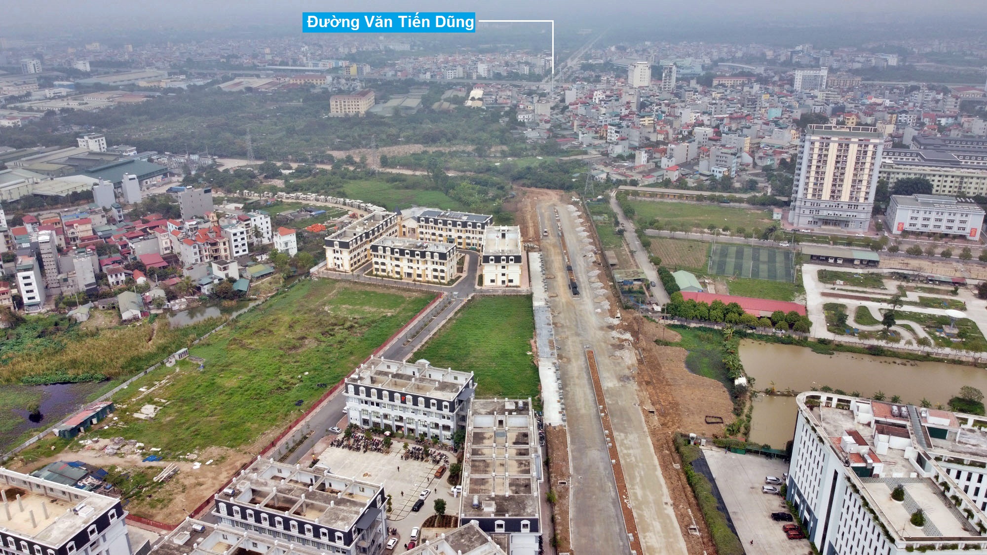 Đường đang mở theo quy hoạch ở Hà Nội: Toàn cảnh đường từ THCS Nam Từ Liêm đi QL32 - Ảnh 10. Đường đang mở theo quy hoạch ở Hà Nội: Toàn cảnh đường từ THCS Nam Từ Liêm đi QL32 - Ảnh 10.
