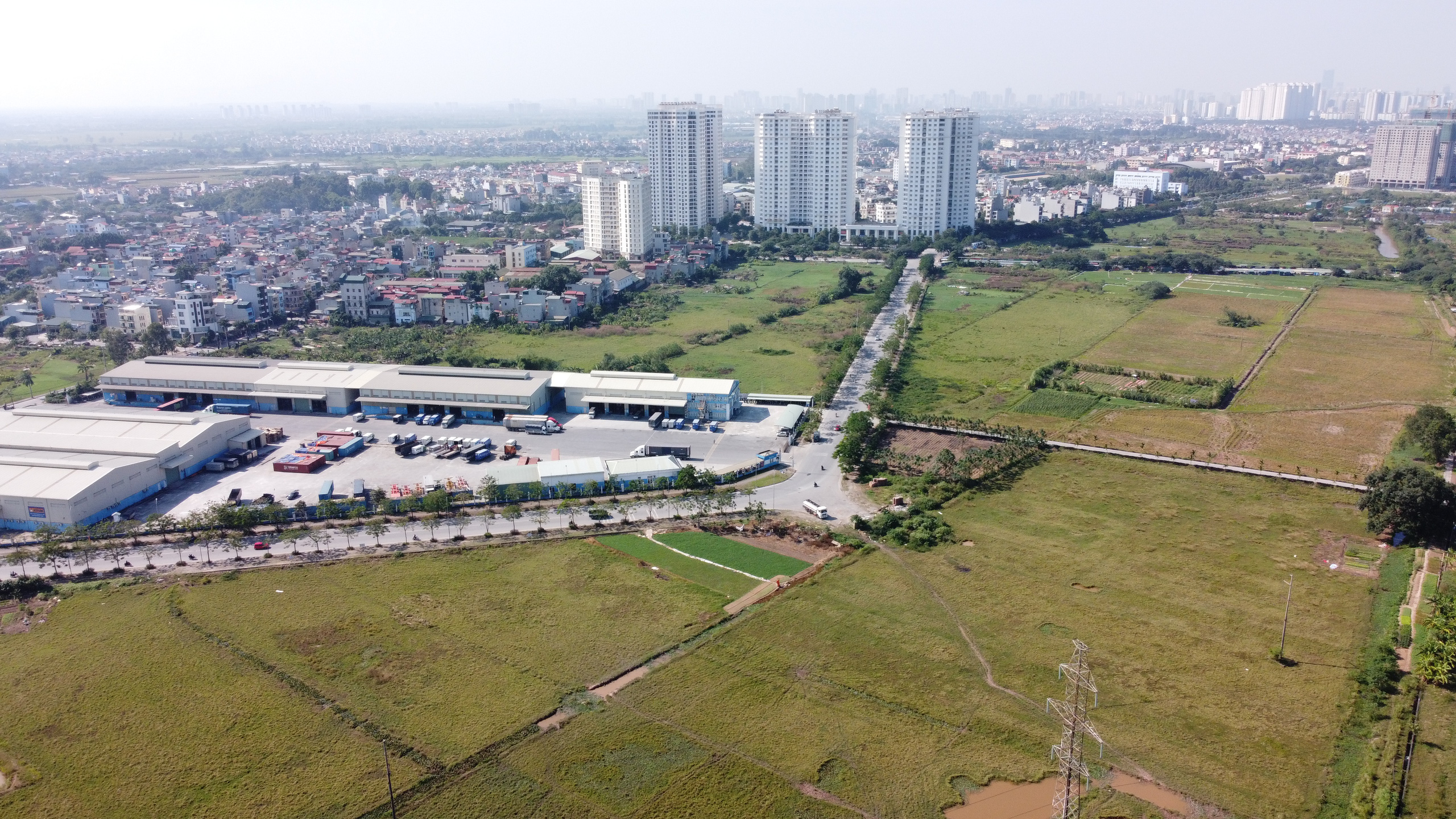 Giá đất Hoài Đức, Đông Anh, Gia Lâm cao ngất ngưởng trước thềm lên quận - Ảnh 4.