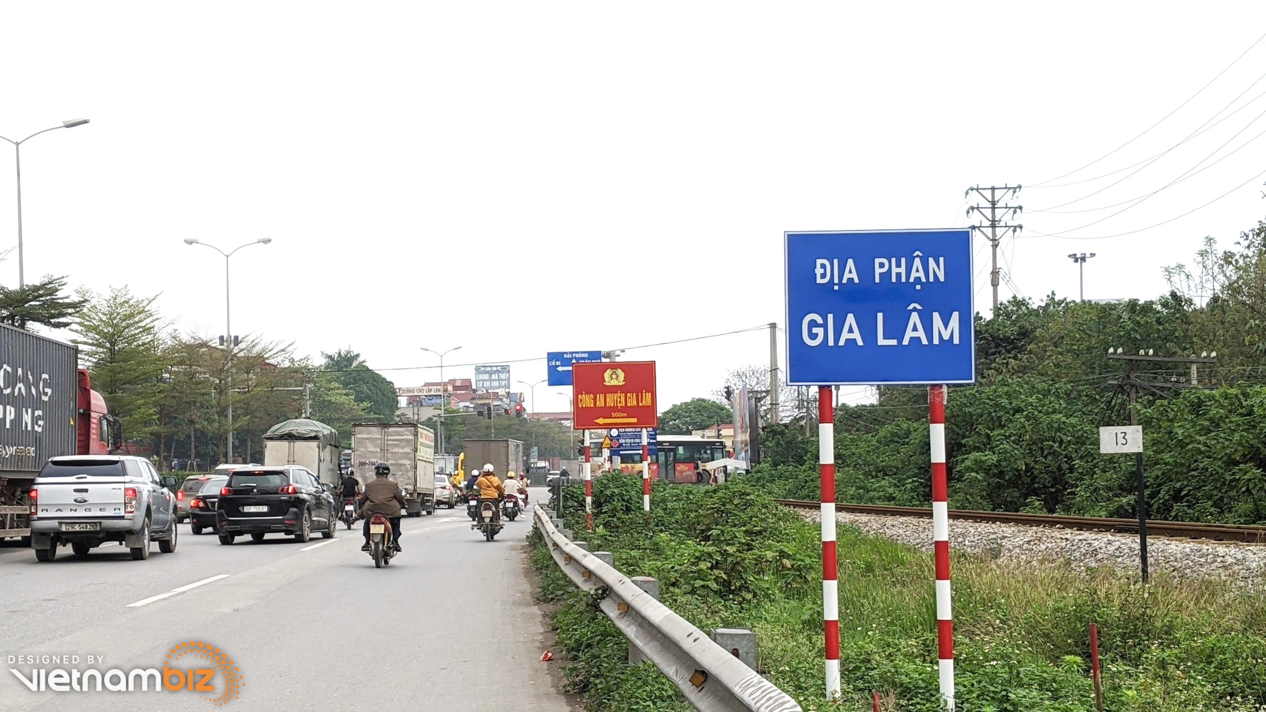 Bất động sản trong 'cơn điên' tăng giá, nỗi lo về bong bóng - Ảnh 1. Bất động sản trong 'cơn điên' tăng giá, nỗi lo về bong bóng - Ảnh 1.
