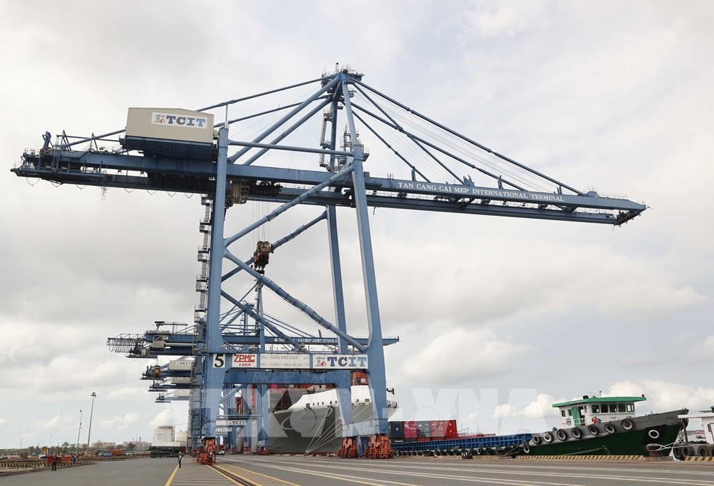Thủ tướng: Tập trung phát triển cảng Cái Mép – Thị Vải ngang tầm khu vực vào năm 2030 - Ảnh 4. Thủ tướng: Tập trung phát triển cảng Cái Mép – Thị Vải ngang tầm khu vực vào năm 2030 - Ảnh 4.