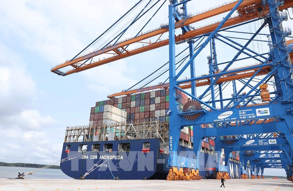 Thủ tướng: Tập trung phát triển cảng Cái Mép – Thị Vải ngang tầm khu vực vào năm 2030 - Ảnh 5. Thủ tướng: Tập trung phát triển cảng Cái Mép – Thị Vải ngang tầm khu vực vào năm 2030 - Ảnh 5.
