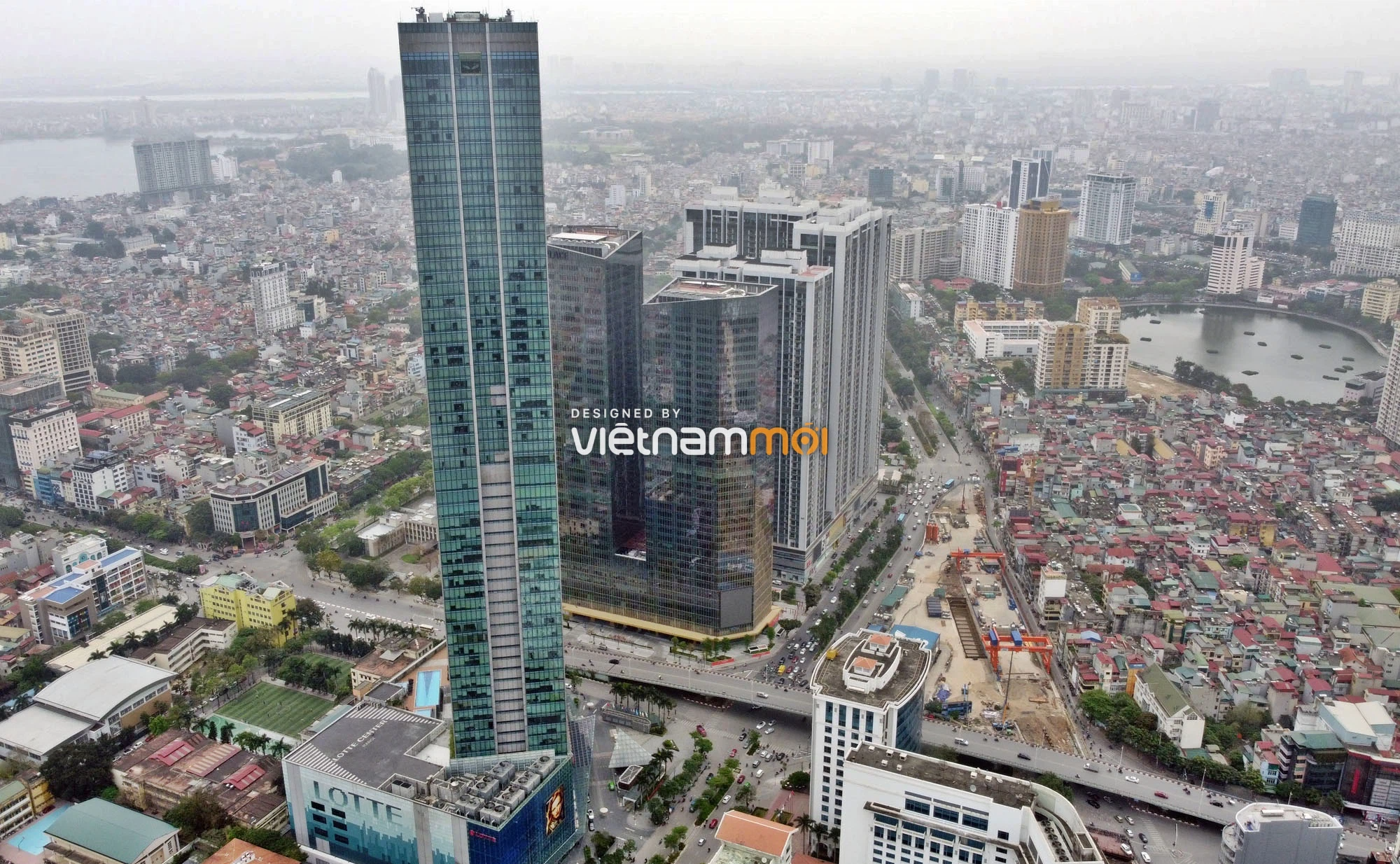 Cận cảnh tòa nhà duy nhất được xây trên 50 tầng ở vùng nội đô lịch sử - Ảnh 3. Cận cảnh tòa nhà duy nhất được xây trên 50 tầng ở vùng nội đô lịch sử - Ảnh 3.