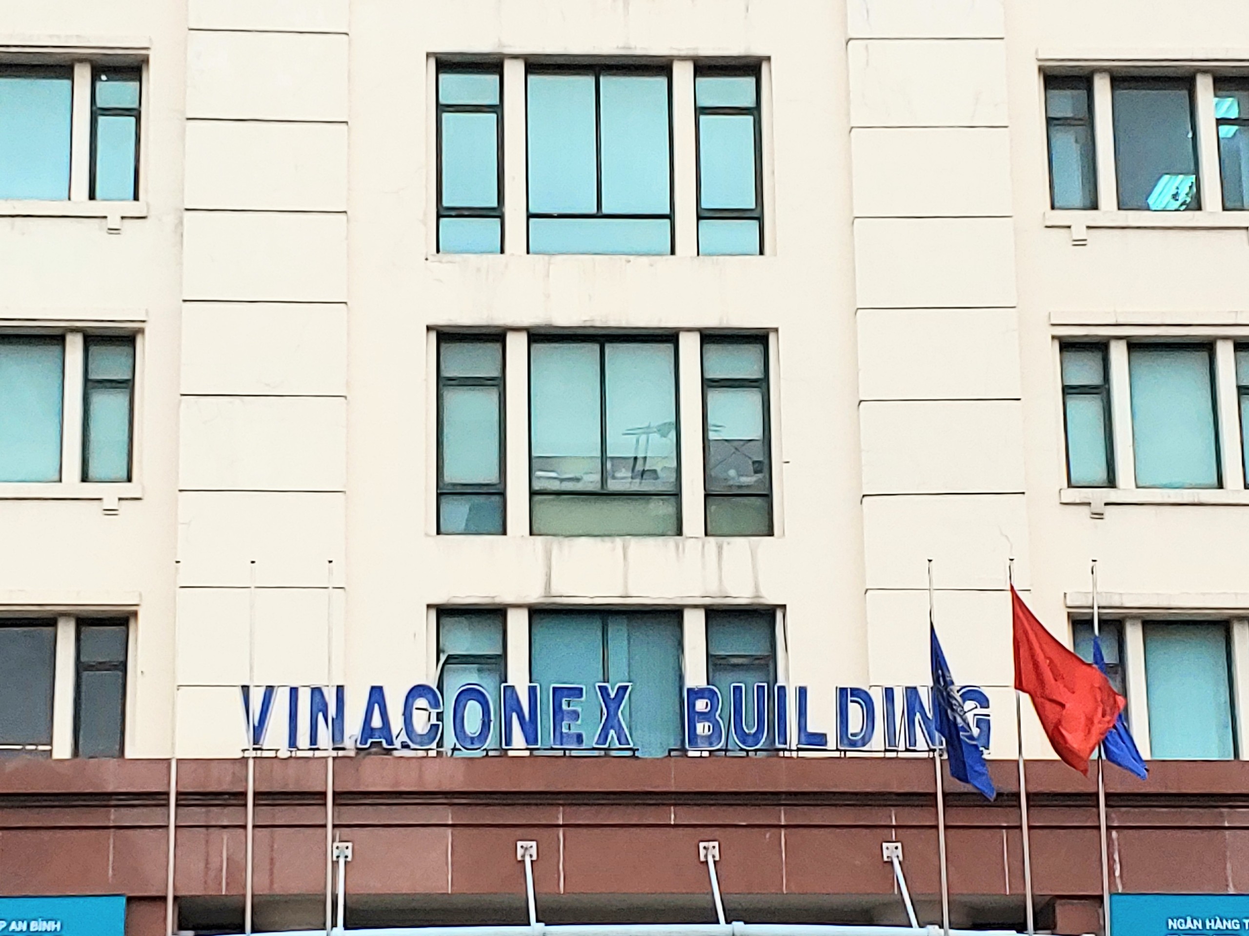 Vinaconex thu về khoảng 77 tỷ đồng từ Vinahud, tiếp tục muốn thoái sạch vốn tại một TTTM ở Hà Nội - Ảnh 1.