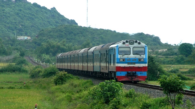Đầu tư phân kỳ tuyến đường sắt tốc độ cao sẽ thúc đẩy phát triển liên ngành - Ảnh 1. Đầu tư phân kỳ tuyến đường sắt tốc độ cao sẽ thúc đẩy phát triển liên ngành - Ảnh 1.