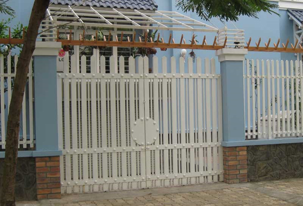 Gợi ý một số mẫu hàng rào đẹp và kiên cố cho nhà cấp 4 - Ảnh 21. Gợi ý một số mẫu hàng rào đẹp và kiên cố cho nhà cấp 4 - Ảnh 21.