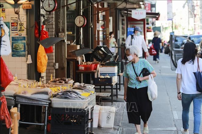 Mỹ: Thế hệ "Baby Boomers" đi đầu trong việc thúc đẩy mua sắm trực tuyến - Ảnh 1. Mỹ: Thế hệ "Baby Boomers" đi đầu trong việc thúc đẩy mua sắm trực tuyến - Ảnh 1.