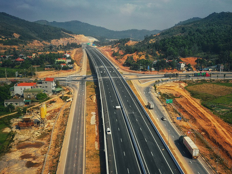 Khởi công tuyến cao tốc đoạn QL45 - Nghi Sơn, Nghi Sơn - Diễn Châu trong tháng 6 - Ảnh 1.