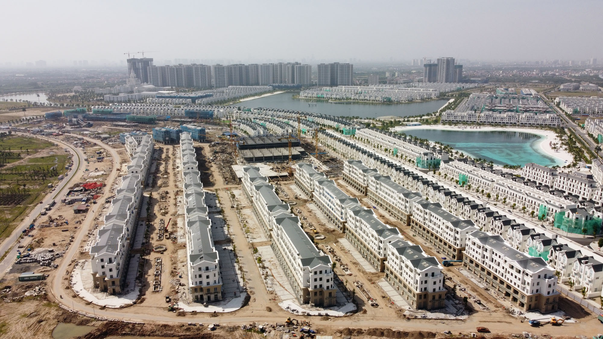 Huyện Gia Lâm đưa loạt kiến nghị để lên quận vào năm 2023 - Ảnh 1. Huyện Gia Lâm đưa loạt kiến nghị để lên quận vào năm 2023 - Ảnh 1.