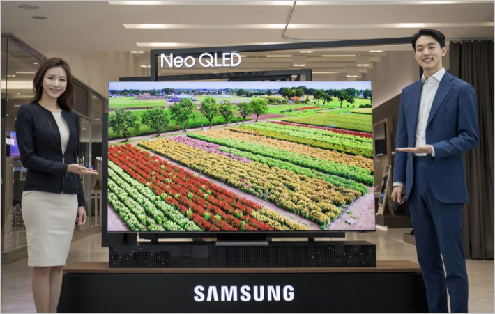 Samsung cho ra mắt toàn cầu màn hình TV Neo QLED - Ảnh 1. Samsung cho ra mắt toàn cầu màn hình TV Neo QLED - Ảnh 1.