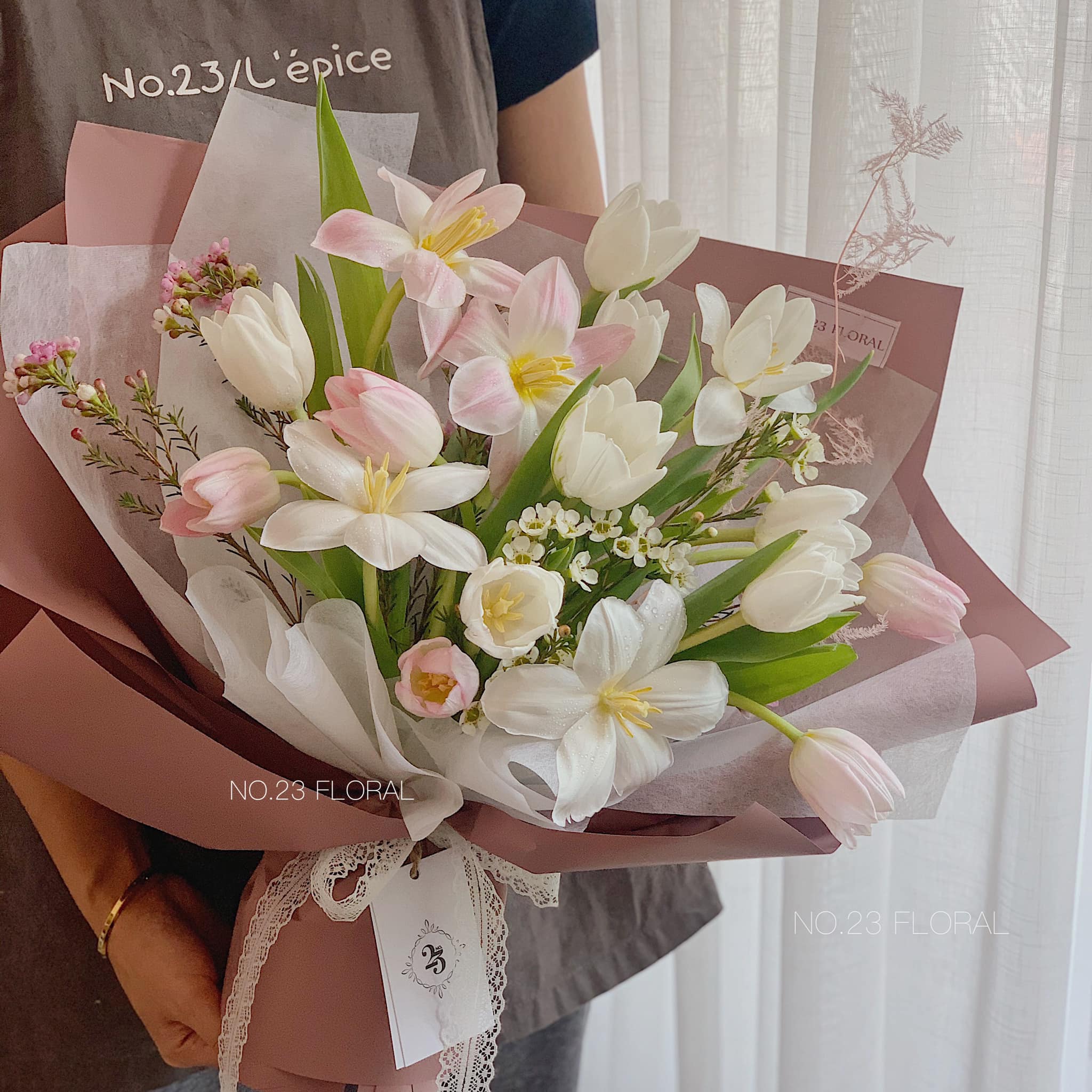 Một số mẫu hoa ngày 8/3 đẹp và ý nghĩa để gửi đến phái nữ  - Ảnh 6.