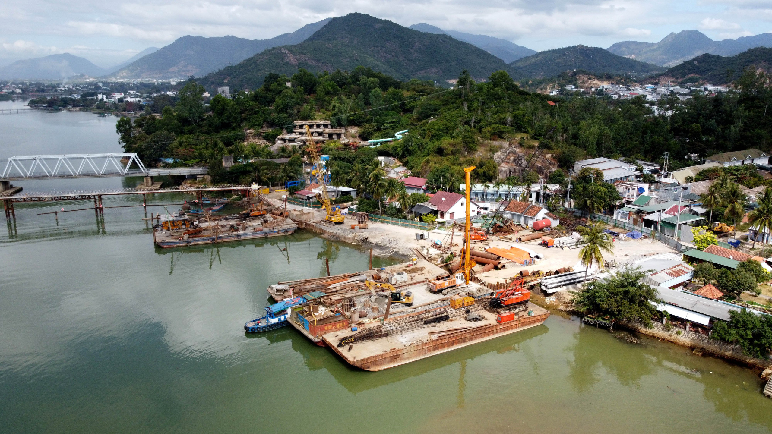 Bắc Ninh, Thừa Thiên - Huế, Khánh Hòa đã chuẩn bị những gì để trở thành thành phố trực thuộc Trung ương? - Ảnh 6. Bắc Ninh, Thừa Thiên - Huế, Khánh Hòa đã chuẩn bị những gì để trở thành thành phố trực thuộc Trung ương? - Ảnh 6.