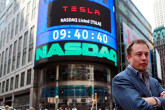 Vì đâu cổ phiếu Tesla lao dốc?