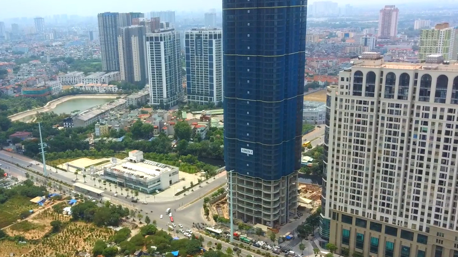 Gần 2.000 doanh nghiệp bất động sản mới ra đời trong quý đầu năm 2021 - Ảnh 1.