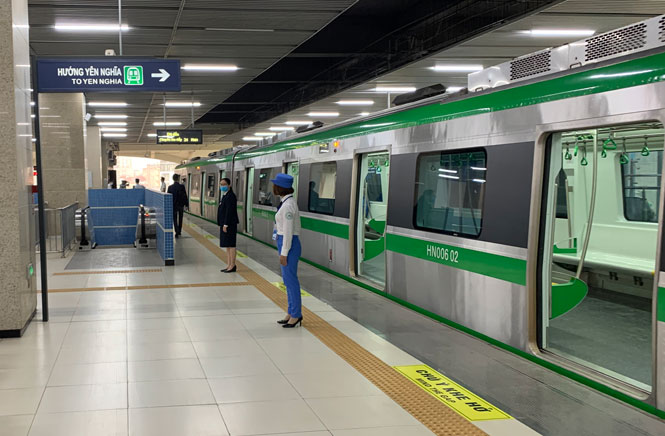 Bổ sung tuyến buýt, nhà chờ kết nối với đường sắt Cát Linh - Hà Đông - Ảnh 1. Bổ sung tuyến buýt, nhà chờ kết nối với đường sắt Cát Linh - Hà Đông - Ảnh 1.
