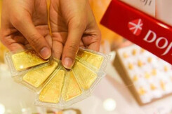 Giá vàng hôm nay 13/4: Kéo dài chuỗi ngày giảm liên tục