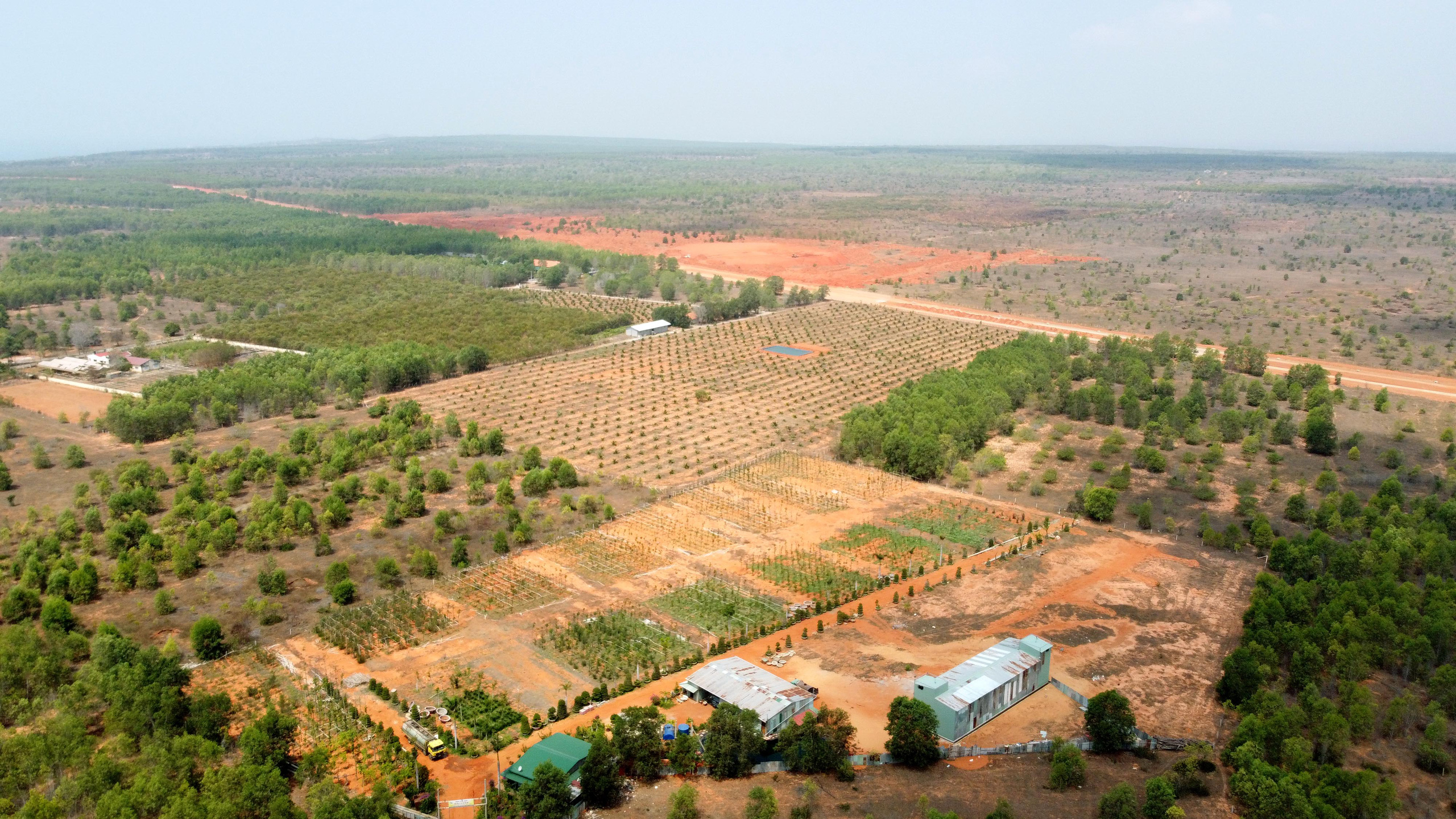 Cận cảnh sân bay Phan Thiết gây sốt đất - Ảnh 10. Cận cảnh sân bay Phan Thiết gây sốt đất - Ảnh 10.