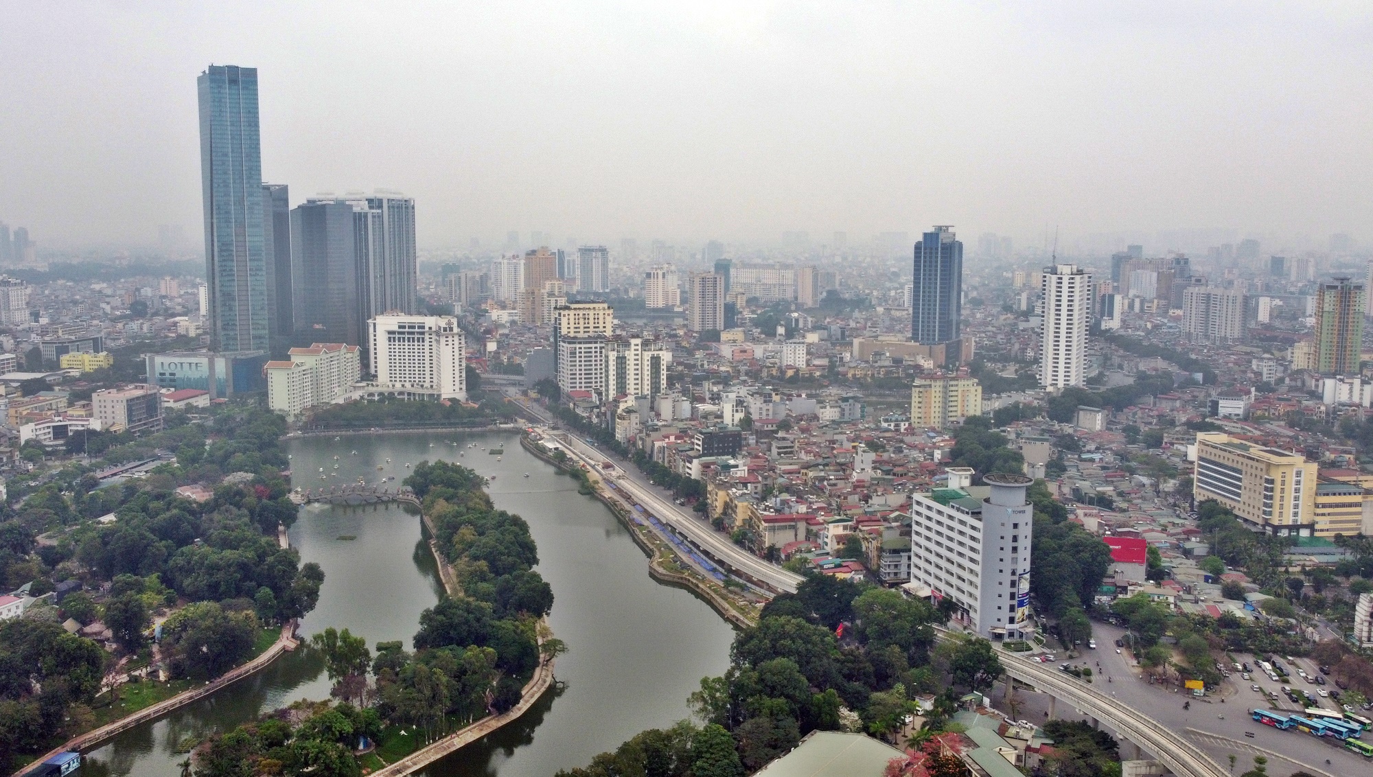 Hình ảnh đường sắt Nhổn - ga Hà Nội khi 'đến hẹn' vận hành đoạn trên cao - Ảnh 3. Hình ảnh đường sắt Nhổn - ga Hà Nội khi 'đến hẹn' vận hành đoạn trên cao - Ảnh 3.