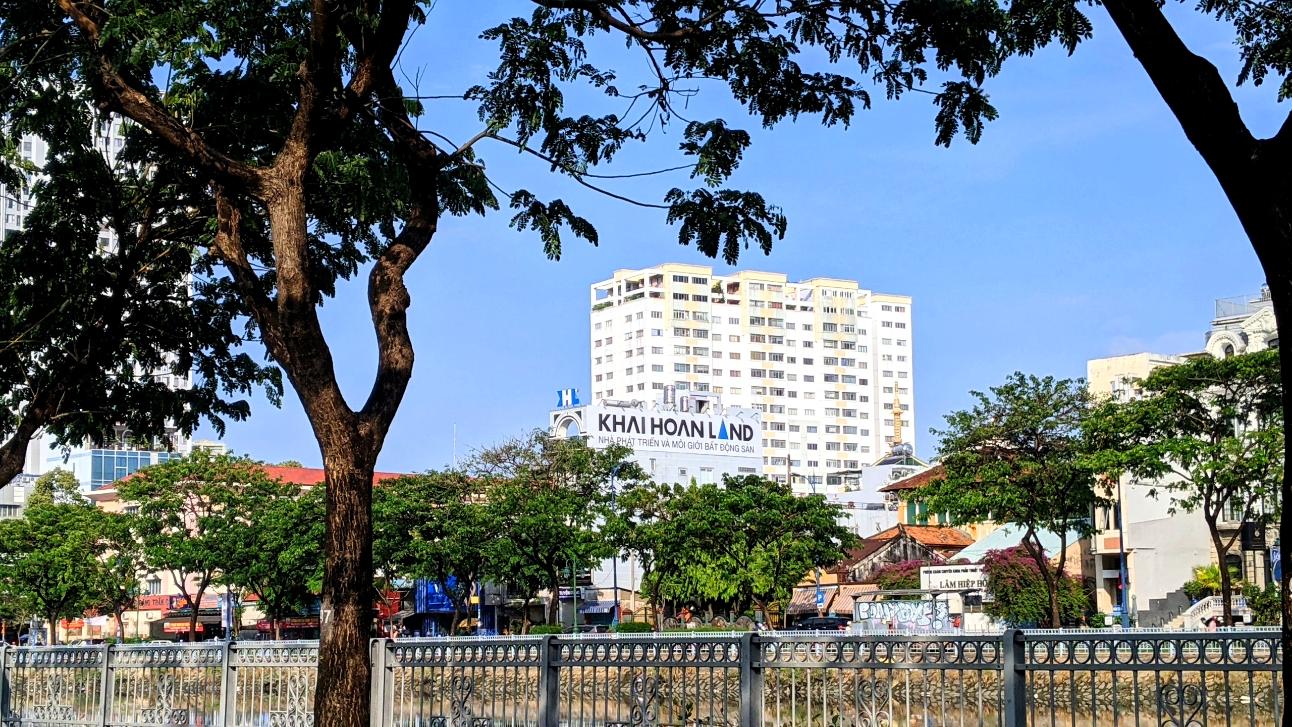 Khải Hoàn Land IPO thành công 16 triệu cổ phiếu, thu về 231 tỷ đồng - Ảnh 1. Khải Hoàn Land IPO thành công 16 triệu cổ phiếu, thu về 231 tỷ đồng - Ảnh 1.
