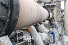 Nhiều doanh nghiệp xi măng tăng giá bán sản phẩm