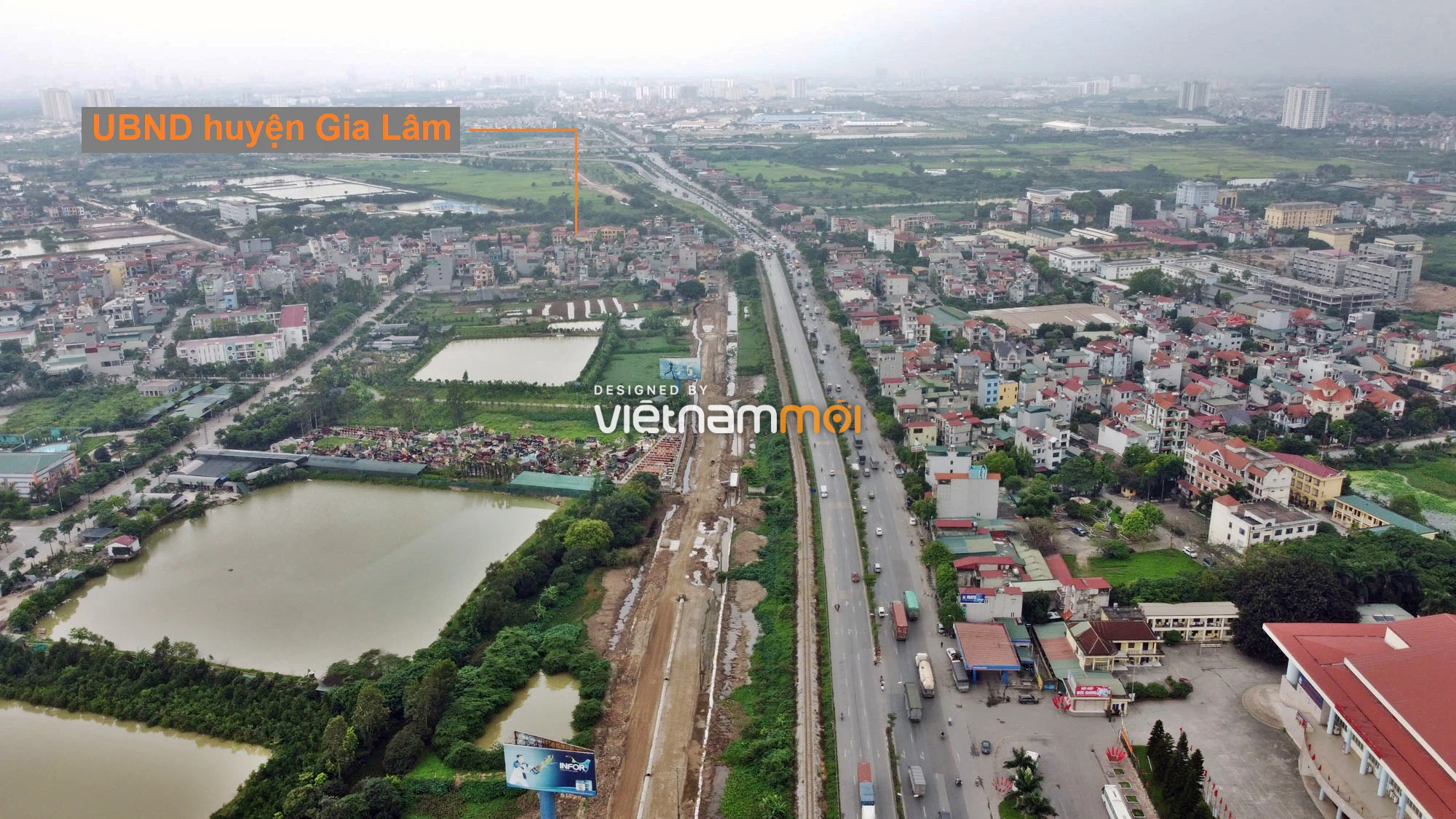 Toàn cảnh tuyến đường gom từ cầu Thanh Trì đến cầu vượt Phú Thị đang mở theo quy hoạch ở Hà Nội - Ảnh 7. Toàn cảnh tuyến đường gom từ cầu Thanh Trì đến cầu vượt Phú Thị đang mở theo quy hoạch ở Hà Nội - Ảnh 7.