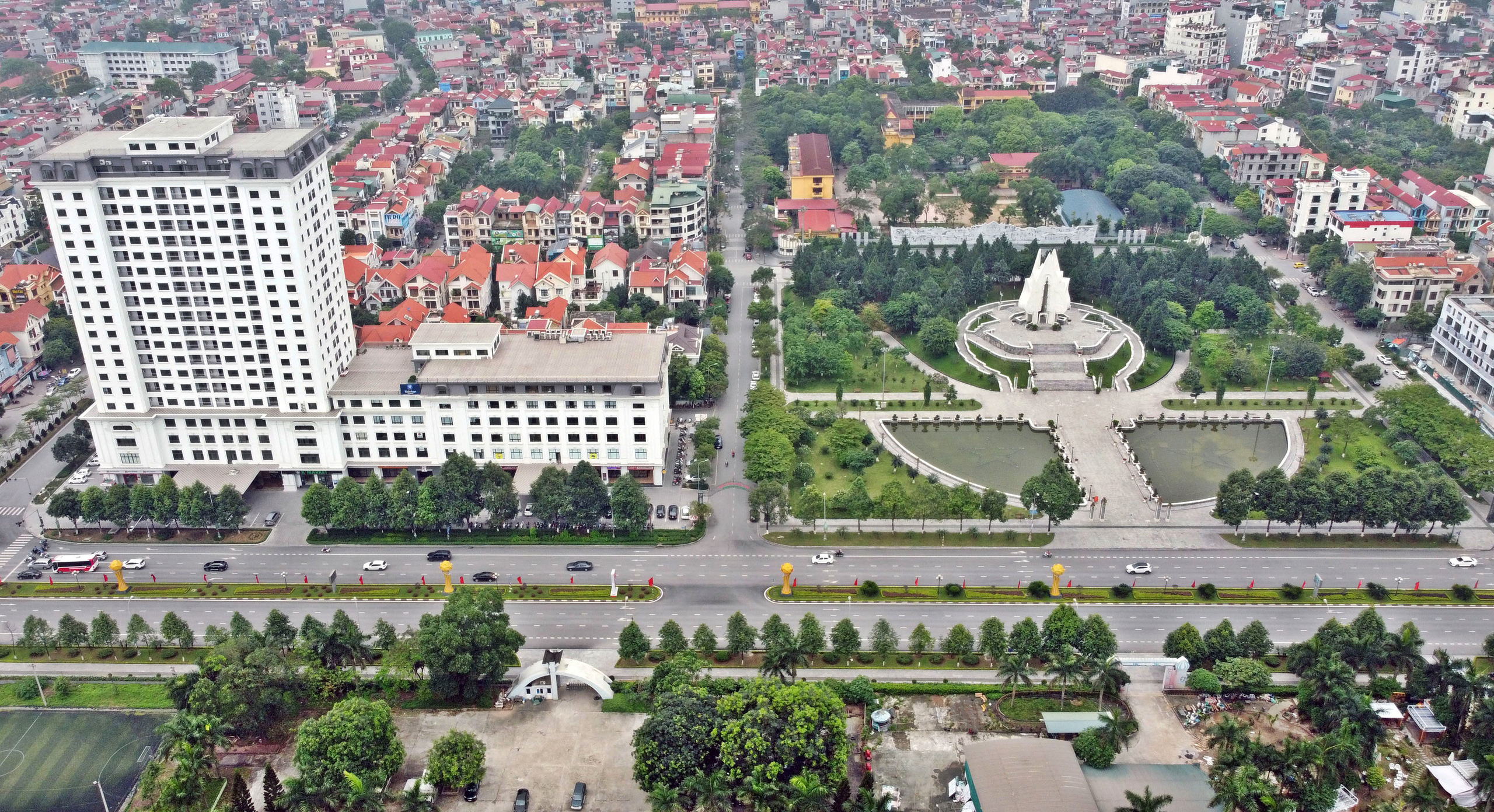 Toàn cảnh Bắc Ninh trước khi lên thành phố trực thuộc trung ương - Ảnh 7. Toàn cảnh Bắc Ninh trước khi lên thành phố trực thuộc trung ương - Ảnh 7.
