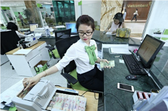 Lãi suất ngân hàng Vietcombank cao nhất tháng 4/2021 là bao nhiêu?