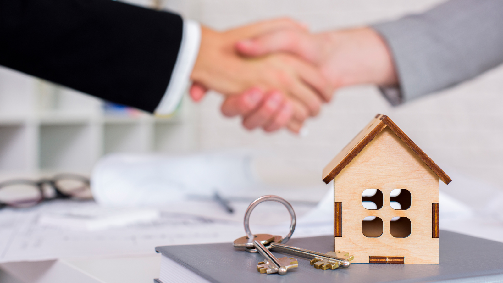 Tham khảo bản mẫu hợp đồng trao đổi nhà ở cá nhân chi tiết nhất - Ảnh 2. Tham khảo bản mẫu hợp đồng trao đổi nhà ở cá nhân chi tiết nhất - Ảnh 2.