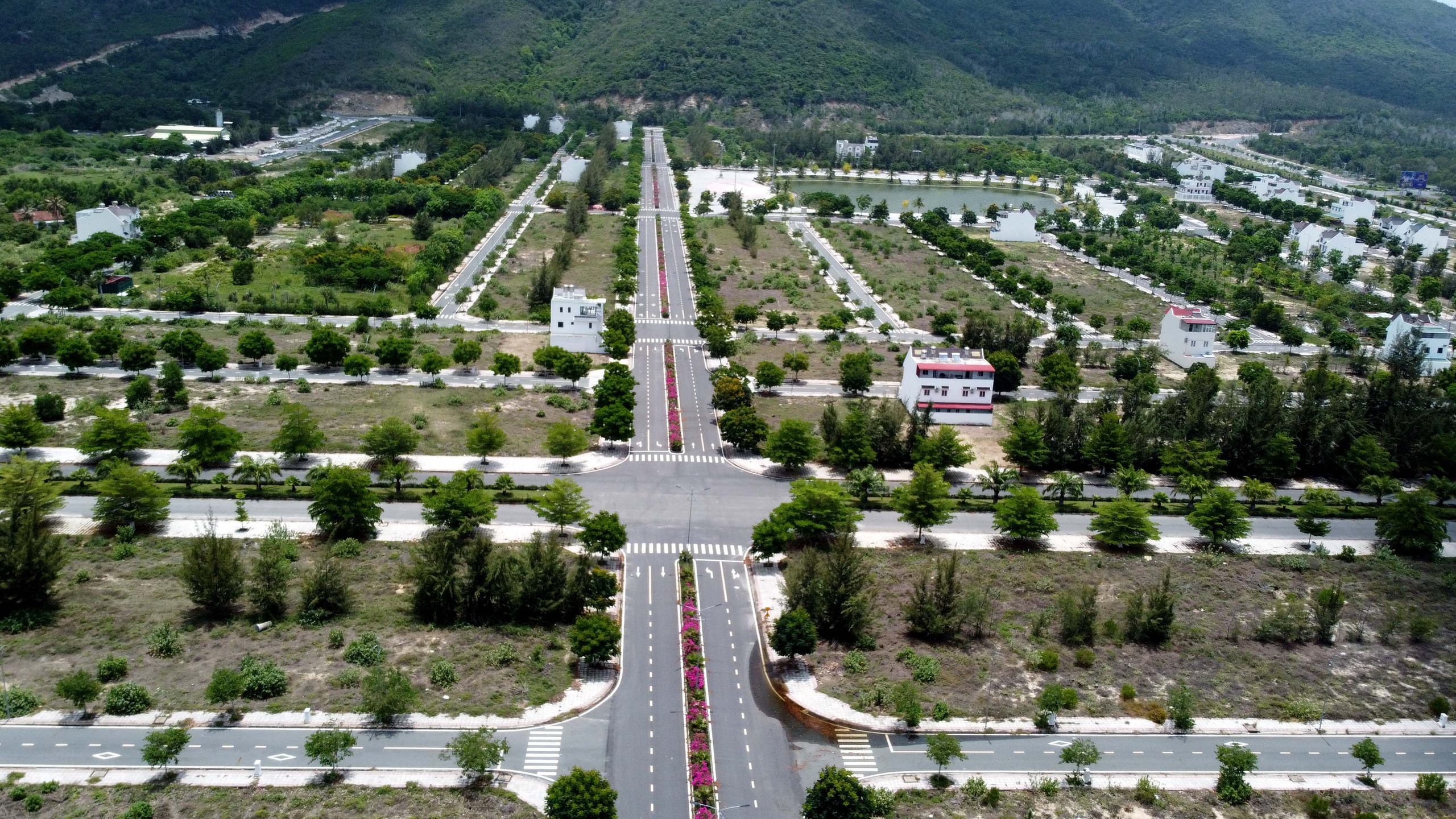 Cận cảnh KĐT đầu tiên ở Bãi Dài của tập đoàn Hưng Thịnh - Ảnh 7. Cận cảnh KĐT đầu tiên ở Bãi Dài của tập đoàn Hưng Thịnh - Ảnh 7.
