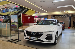 Bộ Tài chính bác bỏ đề nghị giảm 50% lệ phí trước bạ đối với xe ô tô đăng ký mới
